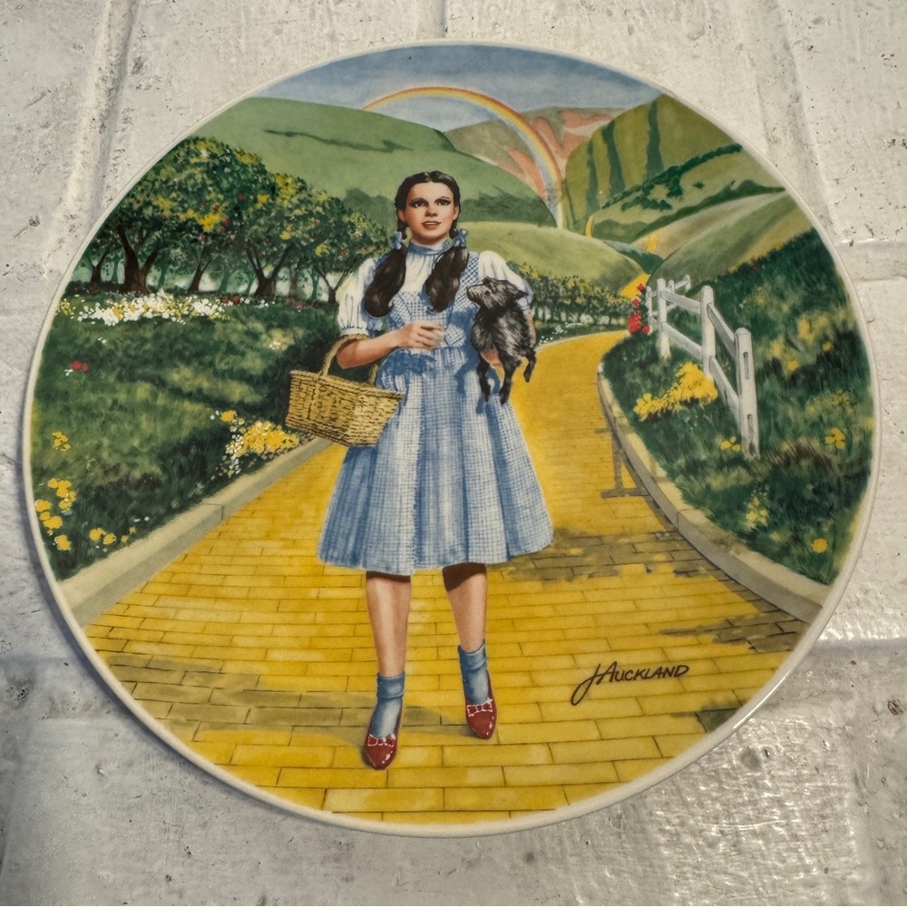 MGM Wizard of Oz, "Over the Rainbow" Collectors Plate ~1st Edition (Knowles)